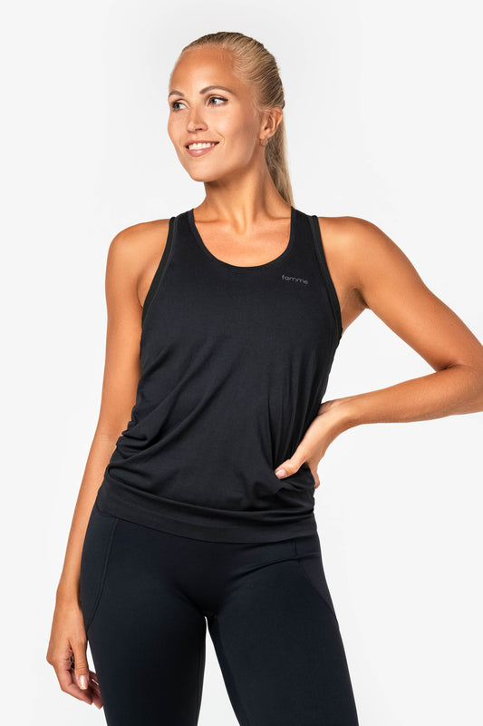 Yoga clothes, Yoga pants in breathable materials