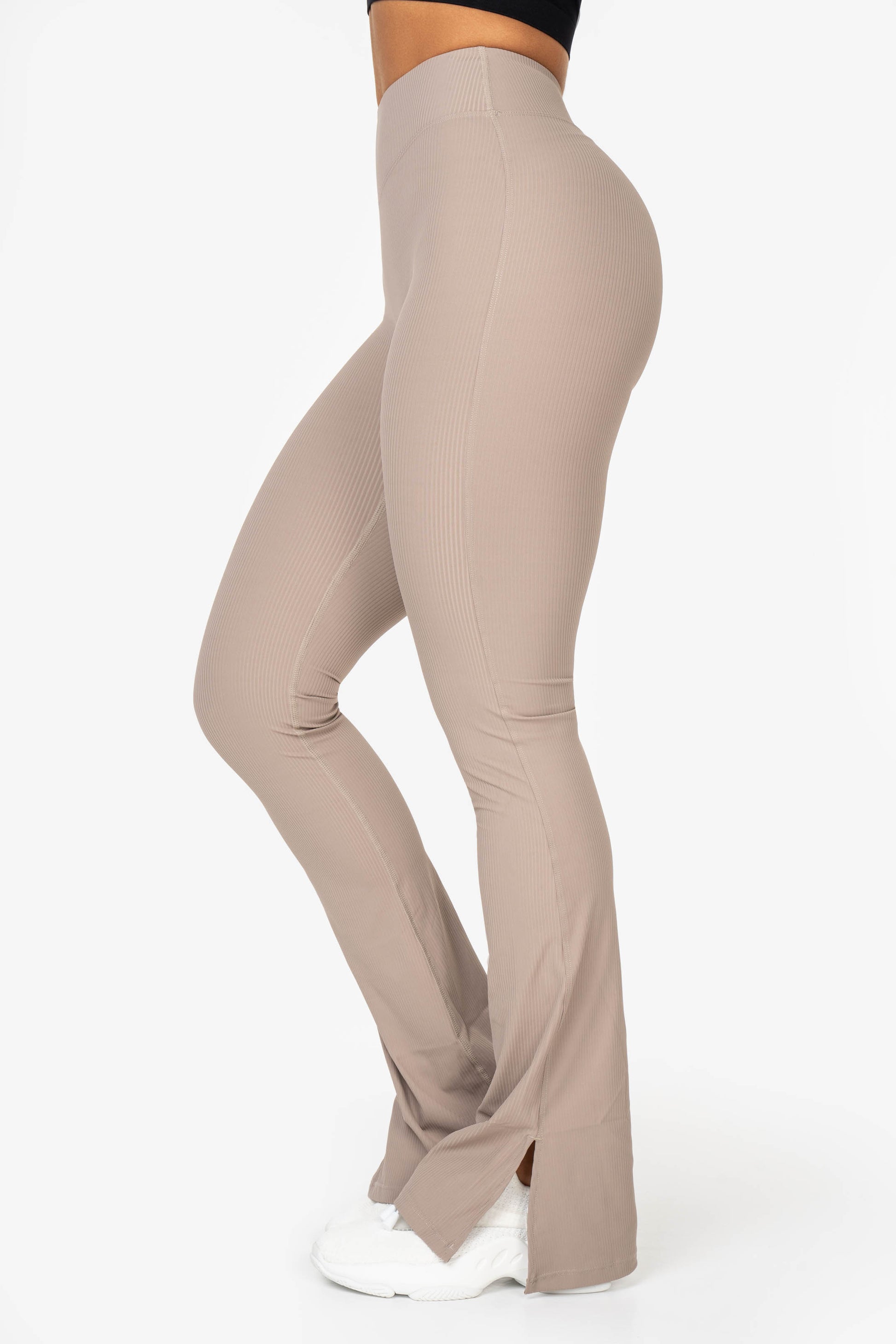 India + Grace USA Ribbed Relaxed Fit Leggings - Beige – The Little