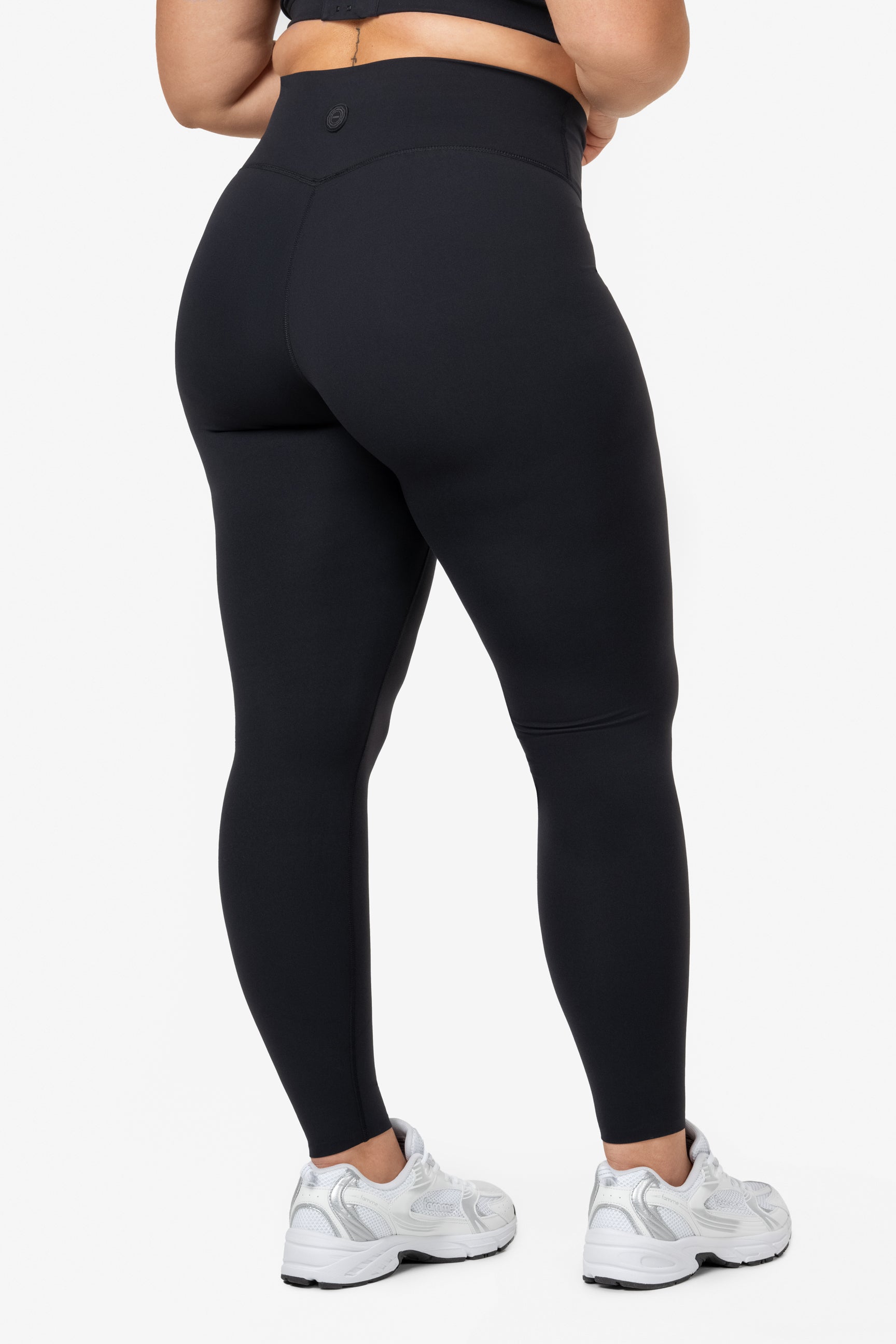 Woman Scrunch Butt Leggings High Waist Fitness Yoga Pants High Quality  Seamless Leggings - China 2022 New Leggings and Side Pockets Leggings price