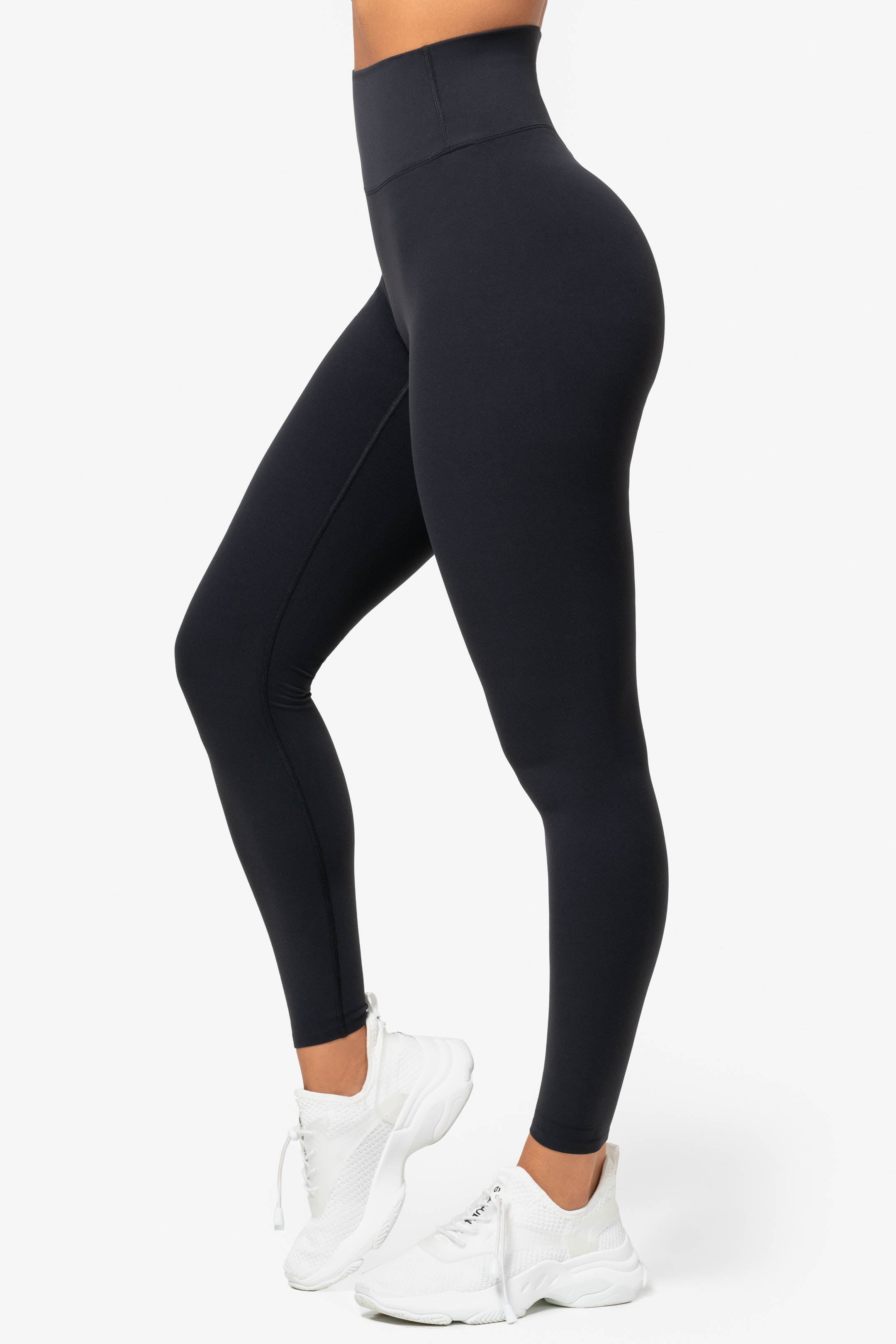 Training tights for women | For all bodies and heights